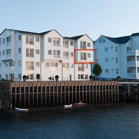 Aurora Apartment, Henningsvær